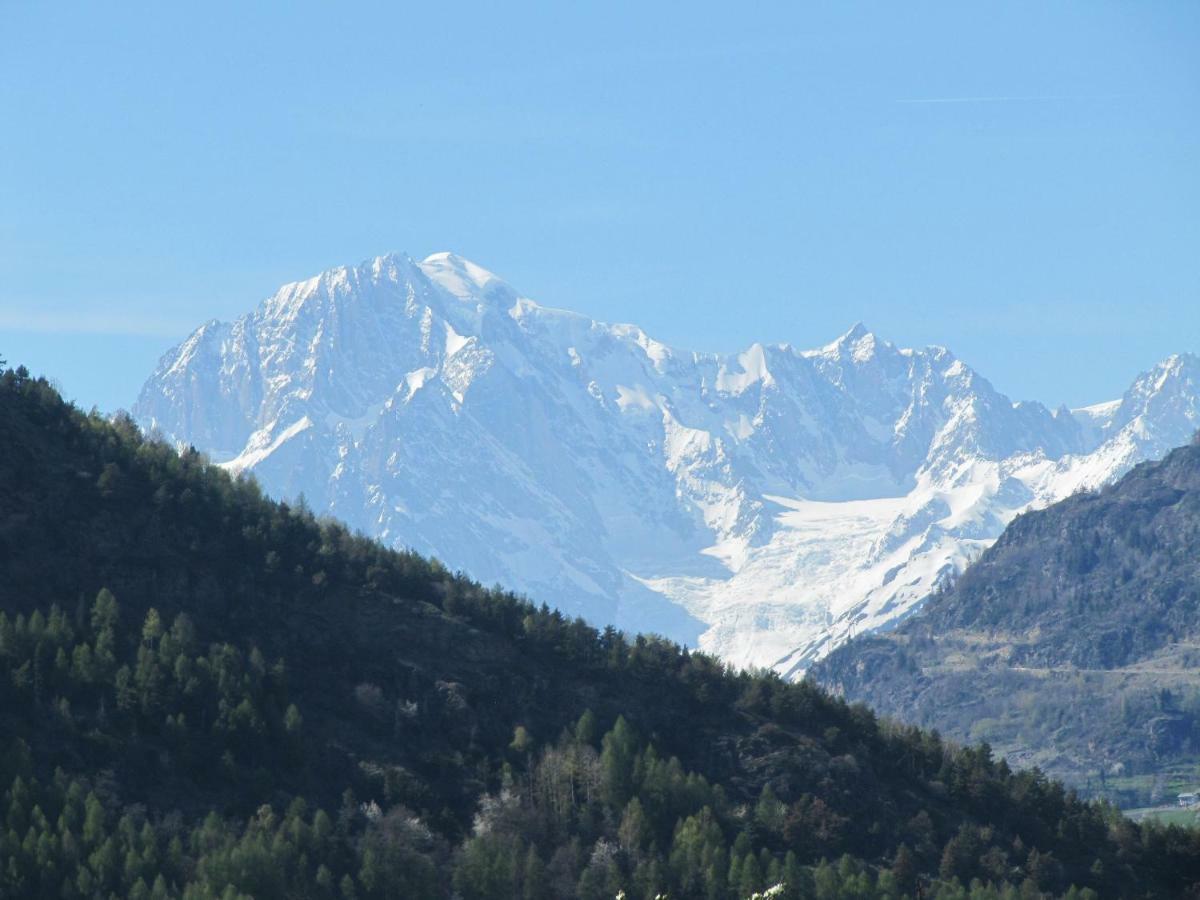 Dimora Tra Le Alpi - Cir N 0004 Villa Introd Dış mekan fotoğraf